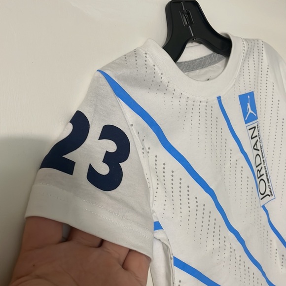 Air Jordan kids Tee , Size 3T 90-96cm - Picture 2 of 4